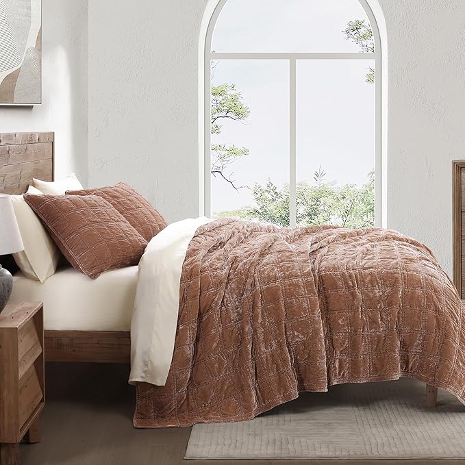 HiEnd Accent Stella Faux Silk Velvet Double Box Stitch 3 Piece Quilt Set, Full Queen Size, Dusty Rose Solid Color, Classic Chic Modern Rustic Elegant Bedding Set, Lightweight Bed Set
