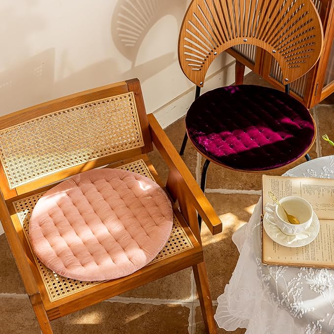 vctops Luxury Velvet Chair Pad Seat Cushion Soft and Comfy Chair Cushion Solid Color Round Seat Pad Cushion for Kitchen Dining Office Chair (Pink,17"x17")