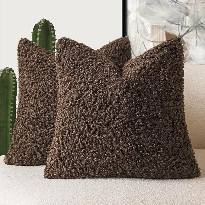 Foindtower 2 Pieces 18x18 Inch Dark Brown, Faux Fur Throw Pillow Cover Accent Sherpa Furry Pillow Covers Fuzzy Soft Pillowcases Cozy Sheepskin Decorative Fleece Cushion Case for Bed Couch Living Room