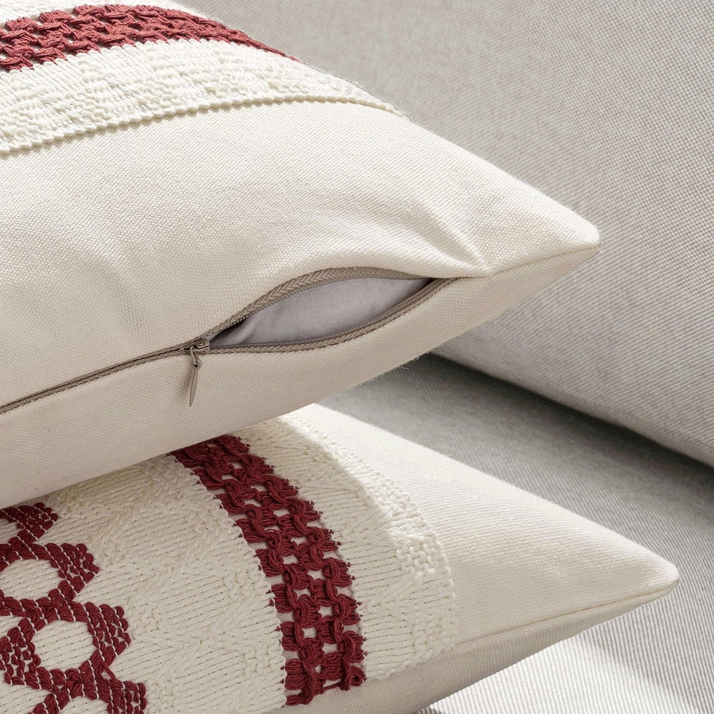 MIULEE Set of 2 Christmas Burgundy Boho Decorative Pillow Covers 18x18 Inch Farmhouse Rustic Couch Throw Pillows Modern Cotton Cushion Covers Retro Cute Macrame Woven Home Decor for Bed Sofa Chair