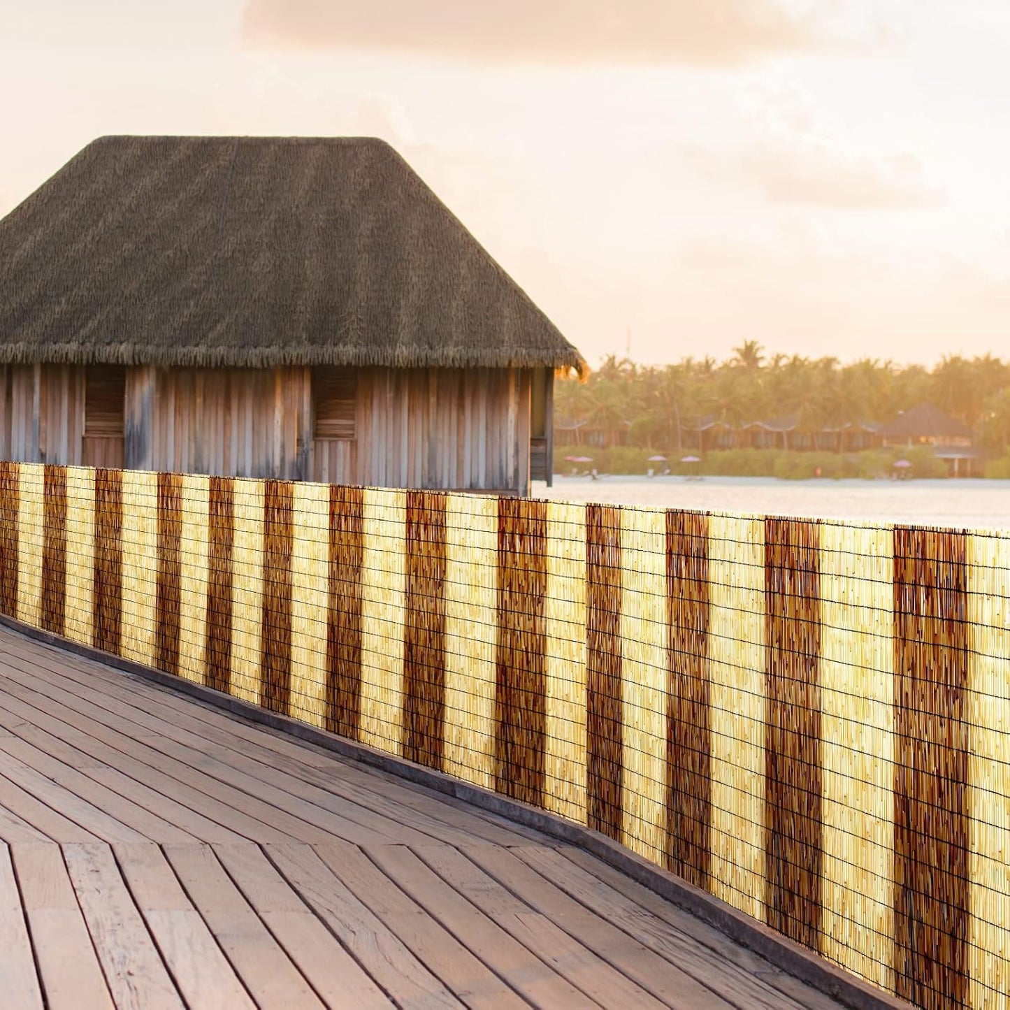 Natural Reed Fencing Rolls,6FT X 16.4FT Reed Screen Curtain Fence Covering Privacy Bamboo for Outdoor Backyard Patio（Stripy）