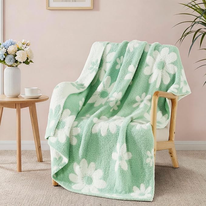 WRENSONGE Soft Throw Blanket for Couch-Cozy Reversible Knitted Blankets | Lightweight Warm Fluffy Decor for Women, Mom, Her & Girls, Sofa, Chair, Bed, 50x70in,Daisy Floral Green