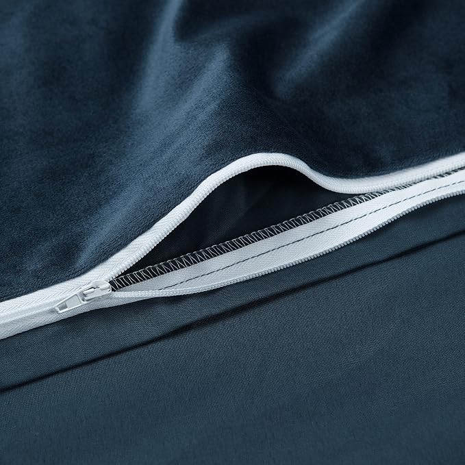 Chanasya Premium Velour Velvet Duvet Cover Set - Duvet Cover (90” x 90”) & 2 Pillow Shams (20” x 26”) - 3-Piece Set - Indigo, Queen Size