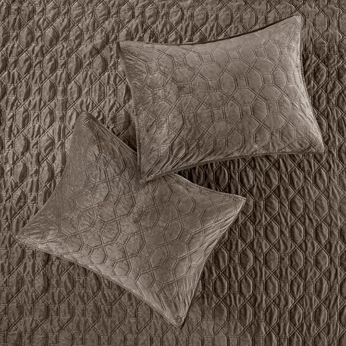Madison Park Harper Quilt Set Velvet Casual Geometric Stitching Design All Season, Lightweight Coverlet, Cozy Bedding, Matching Shams, Full/Queen(90"x90"), Taupe 3 Piece