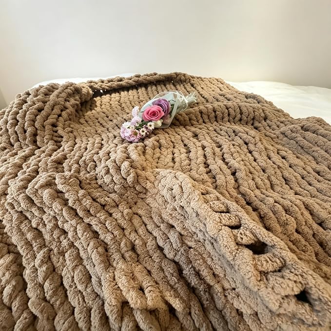 Soft Chunky Knit Throw Blanket for Couch, Cozy Warm Knitted Blankets | Hand Knit with Jumbo Chenille, Lightweight Warm Fluffy Decor for Women, Mom, Her & Girls,Sofa,Chair,Bed,40"×60"(Light Brown)