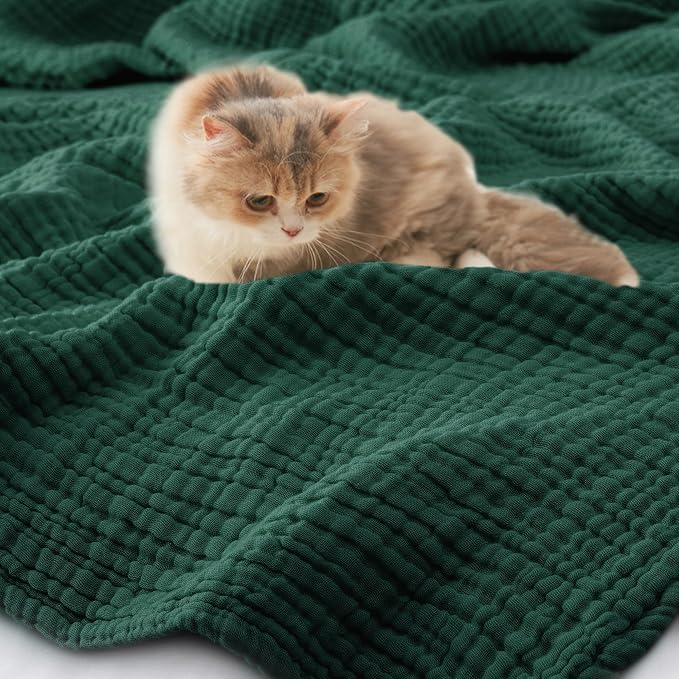 Carriediosa 100% Cotton Muslin Throw Blanket 70" X 80" Twin Size，4-Layers Summer Gauze Throws for Bed Couch，Soft Lightweight Breathable Linen Blankets Bedspread for Adults All Season，Dark Green