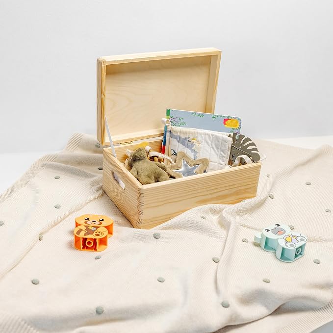 Creative Deco Personalized Wooden Storage Box | Modern, Beige | 11.8 x 7.87 x 5.51in | Hinged Lid, Engraving | Gift Box, Keepsake Chest