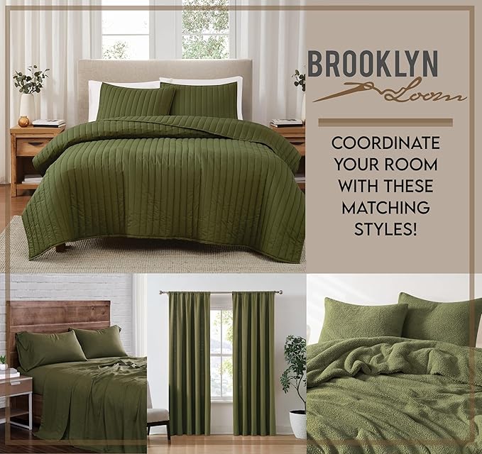 Brooklyn Loom Matte Cotton Velvet 20x20 Green Decorative Pillow