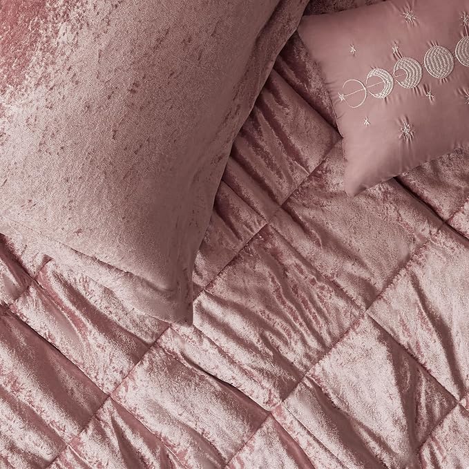 Intelligent Design Duvet Cover Set, Velvet Duvet Set, Luxury Diamond Quilting Pink Duvet Cover, Fluffy Duvet Cover with Decorative Pillow and 2 Shams, 4 Pieces, Blush, Full/Queen