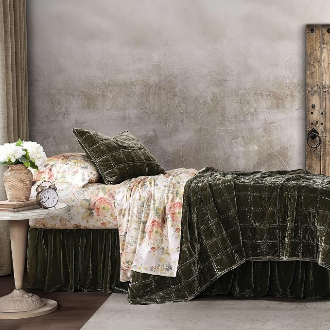 HiEnd Accent Stella Faux Silk Velvet Double Box Stitch 3 Piece Quilt Set, Full Queen Size, Fern Green Solid Color, Classic Chic Modern Rustic Elegant Bedding Set, Lightweight Bed Set