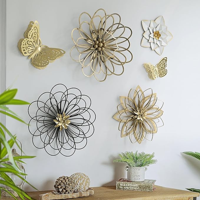 Remenna Metal Flowers Wall Decor, Metal Rustic Wall Art Decoration Farmhouse Wall Decorations Multiple Floral Hanging Decor for Bathroom Living Room Home Office Garden Kitchen (Black&Gold)