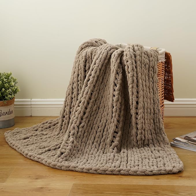 Battilo Beige Chunky Knit Throw Blanket, Soft and Thick Taupe Chenille Throw Blanket, 50"x60" Handmade Cable Knit Crochet Blanket, Cozy Knot Knitted Throw Blankets for Couch Home Decor, Taupe