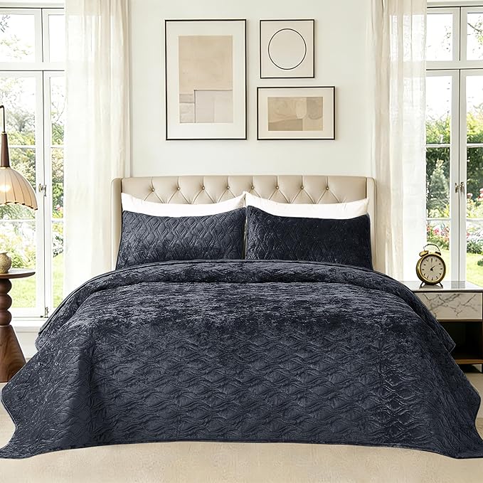 Velvet Quilt Set Oversized King Size 120x120 Bedspread with 2 Pillow Shams Ultra Soft Polyester Bedding All Season Decor for Bedroom Guest Room Hotel Retro Pastoral Home Decor, Blue Gray