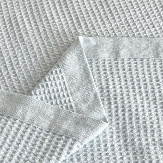 100% Cotton Blue Blanket Full/Queen Size for Bed - Breathable and Soft, Waffle Weave for Summer Spring, 90x90 Inches (Pale Blue)