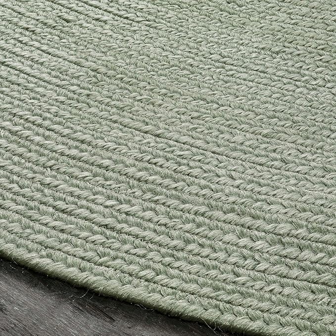 Superior Indoor Outdoor Area Rug, Handwoven Reversible Braided Home Decor for Kitchen, Entryway, Patio, Front Porch, Deck, Modern, Boho, Farmhouse Style, 5' x 8', Fog Green