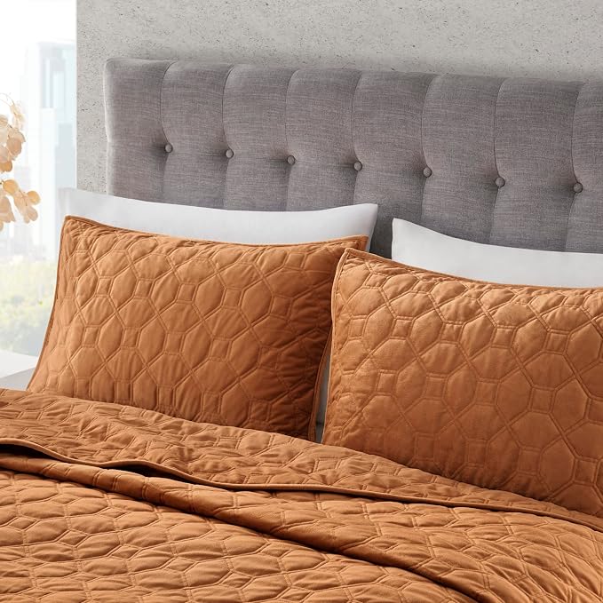 Madison Park Harper Quilt Set Velvet Casual Geometric Stitching Design All Season, Lightweight Coverlet, Cozy Bedding, Matching Shams, King/Cal King(104"x94"), Rust 3 Piece