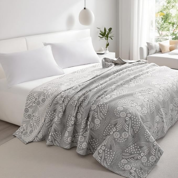 NTBAY 3 Layers Cotton Muslin 68x92 Twin Bed Blanket, Super Soft Breathable Thermal Yarn Dyed Quilt for Adults, Perfect Lightweight Blanket for Couch Sofa Bed All Seasons, Grey Star and Wheat