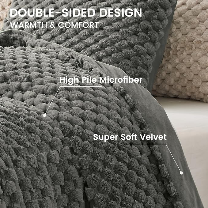 Simple&Opulence Fluffy Faux Fur Comforter Set, Plush Fuzzy Minky Bedding Set, 3 Pieces Warm Soft Comforter Bedding Set for Winter - 1 Shaggy Comforter with 2 Pillow Shams(King, Grid - Dark Grey)
