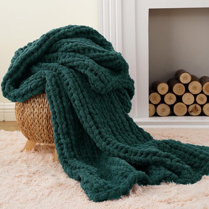 Battilo Dark Green Chunky Knit Throw Blanket, Soft and Thick Chirstmas Green Chenille Throw Blanket, 50"x60" Handmade Cable Knit Crochet Blanket, Knot Knitted Throw Blankets for Couch Home Decor