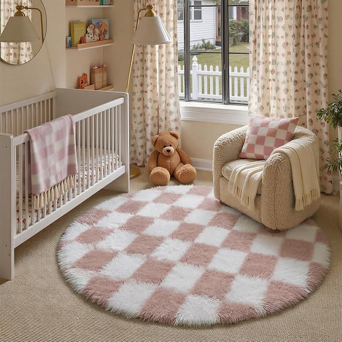 PureCozy Checkered Round Rugs 5ft for Living Room, Pink and White Modern Shag Rugs Super Soft Washable Fluffy Indoor Office Carpet for Bedroom Home Dorm Aesthetic Decor