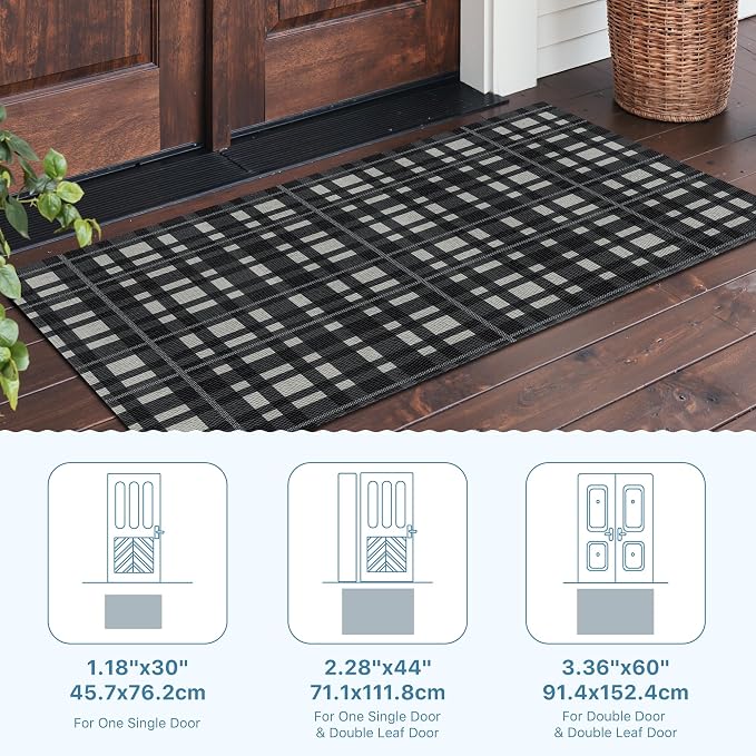 GENIMO Christmas Door Mat 18X30 Inch Buffalo Plaid Christmas Decor Rug Outdoor Geometric Checked Rugs, Washable Carpet for Front Porch, Kitchen, Farmhouse, Entryway Low Pile Doormat Black and White