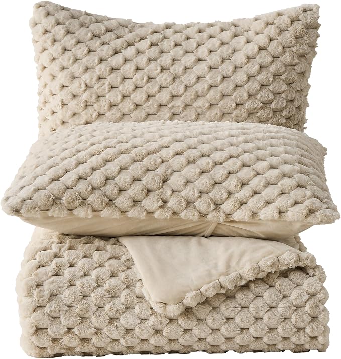 Simple&Opulence Fluffy Faux Fur Comforter Set, Plush Fuzzy Minky Bedding Set, 3 Pieces Warm Soft Comforter Bedding Set for Winter - 1 Shaggy Comforter with 2 Pillow Shams(Queen, Grid - Khaki)
