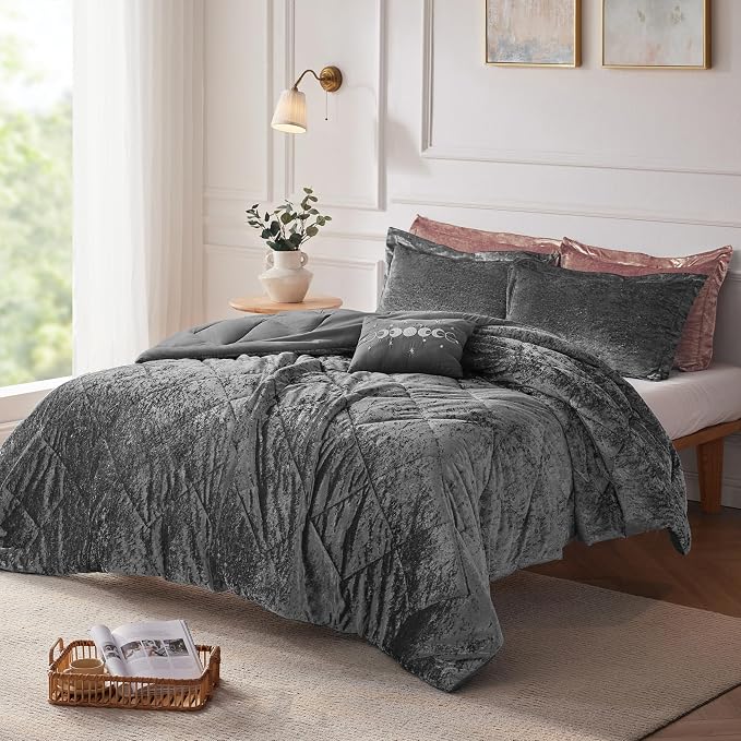 Intelligent Design Queen Duvet Cover Set, Velvet Queen Duvet Set, Luxury Diamond Quilting Grey Duvet Cover, Fluffy Duvet Cover with Decorative Pillow and 2 Shams, 4 Pieces, Grey, Full/Queen