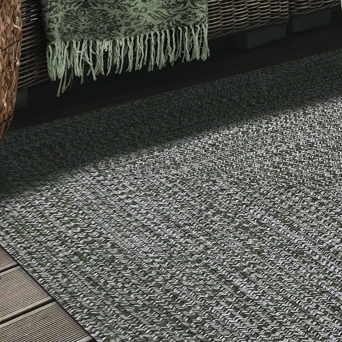 Superior Large Indoor/Outdoor Area Rug, Multi-Tone Reversible Braided Floor Decor for Patio, Front Porch, Entryway, Living Room, Office, Nursery, Artistic Home, 8' x 10', Green-White