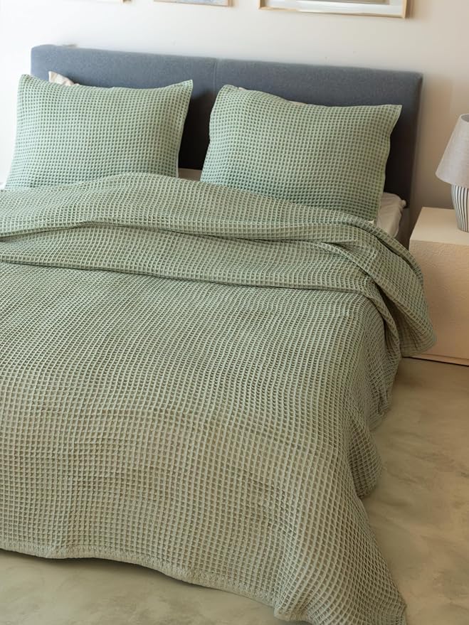 Premium Waffle Throw Blanket California King Size Sage Green - 100% Turkish Cotton, Light and Airy Waffle Weave All-Season Quilt - Luxury Decorative Bedspread (Sage Green, 95" x 126" Inch)
