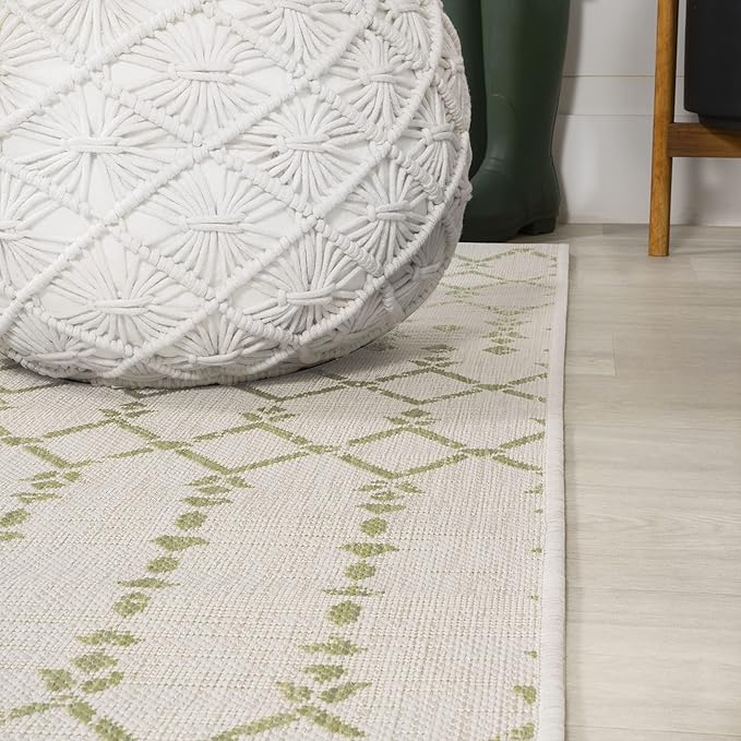 JONATHAN Y Moroccan Geometric Indoor Outdoor Square Area Rug 5X5 Cream/Green, Ourika Textured Weave for Backyard, Patio, Porch, Easy-Cleaning, High Traffic, Pet-Friendly, Non-Shedding (SMB108M-5SQ)