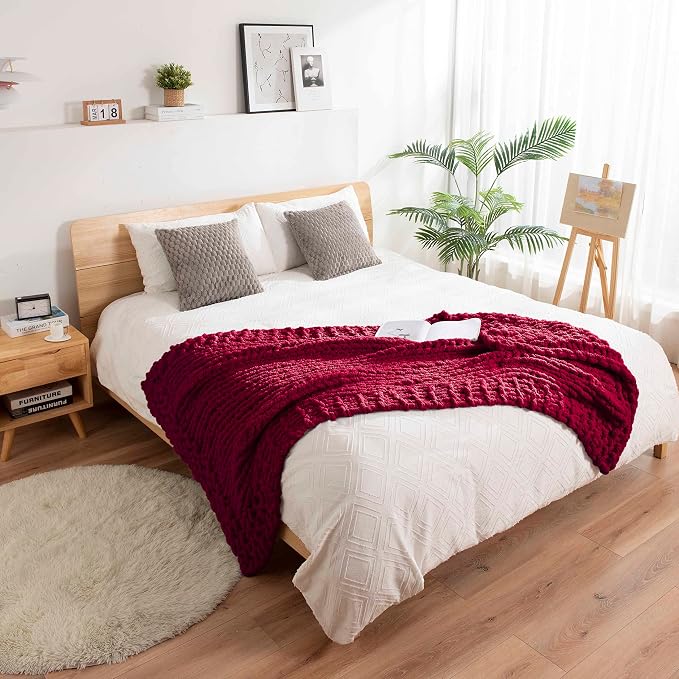 clootess Chunky Knit Blanket Chenille Throw - Warm Soft Cozy for Sofa Bed Boho Home Decor (Red 40x60 in)