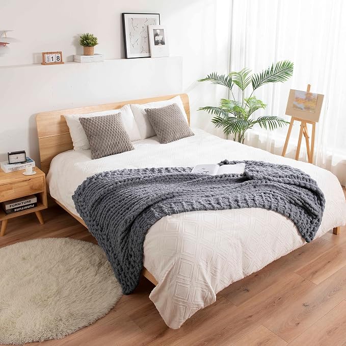 clootess Chunky Knit Blanket Chenille Throw - Warm Soft Cozy for Sofa Bed Boho Home Decor (Dark Grey 40x60 in)