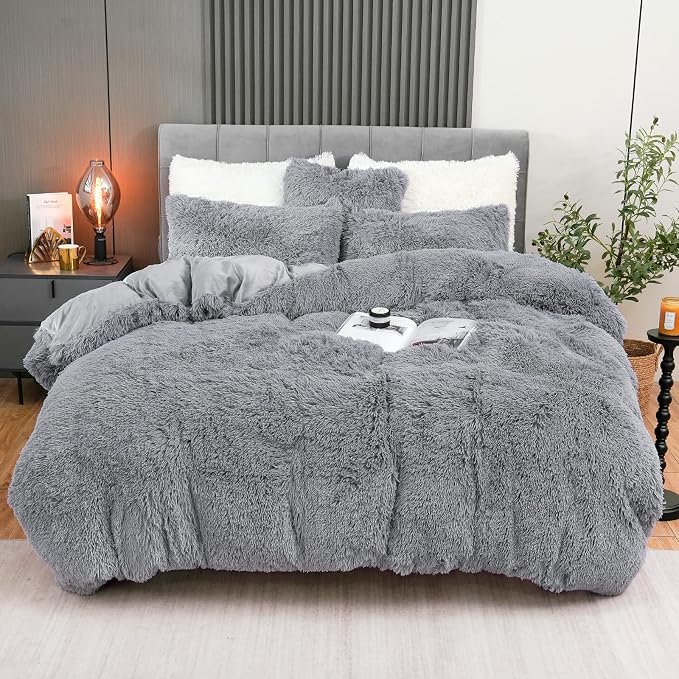 Fluffy Plush Duvet Cover Set Queen Size, Luxury Ultra Soft Velvet Fuzzy Comforter Cover Bed Sets 4Pcs(1 Faux Fur Duvet Cover + 2 Pillow Cases + 1 Pillow Cover) Zipper Closure (Light Gray)