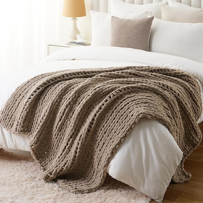 Battilo Beige Chunky Knit Throw Blanket, Soft and Thick Taupe Chenille Throw Blanket, 50"x60" Handmade Cable Knit Crochet Blanket, Cozy Knot Knitted Throw Blankets for Couch Home Decor, Taupe