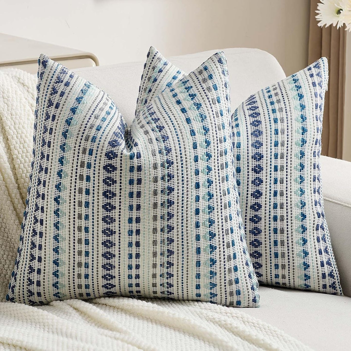 FUTEI Blue Grey Decorative Throw Pillow Covers 18x18 Inch Set of 2,Soft Cozy Chenille Jacquard Textured Cushion Case,Boho Home Decor for Couch Bed Living Room