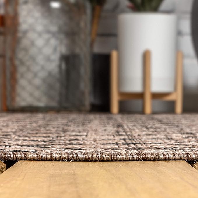 JONATHAN Y Moroccan Geometric Indoor Outdoor Round Area Rug 8 Ft Natural/Black, Ourika Textured Weave for Backyard, Patio, Porch, Easy-Cleaning, High Traffic Pet-Friendly, Non-Shedding SMB108D-8R