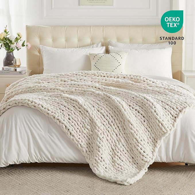 Carriediosa Chunky Knit Throw Blanket 50" X 60", 100% Hand Made Large Chenille Loop Yarn Soft Fluffy Throws for Couch Sofa Bed, Big Crochet Cozy Heavy Thick Cable Woven Blankets, Cream White