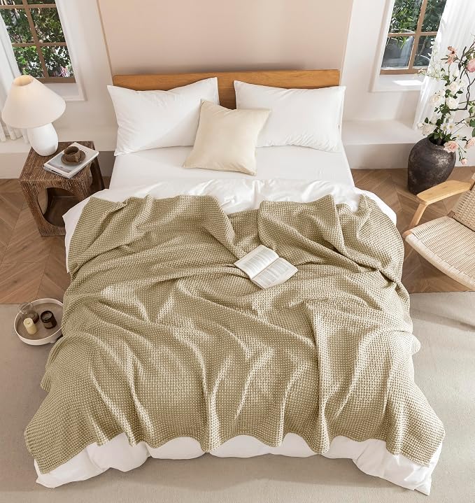 Talasily 100% Cotton Blanket Twin XL Size for Bed - Spring and Summer Cooling Lightweight & Breathable Bedding -Soft Waffle Weave Christmas Blanket, Machine Washable,Warm Brown,66x90 Inches