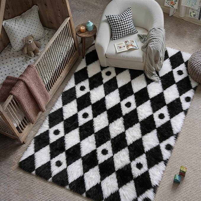 PureCozy Checkered Rug 4x6 Fluffy Shag Living Room Black and White Area Rug Modern Washable Carpet Soft Shaggy Non Slip Indoor Plush Fuzzy Rugs for Bedroom Dorm Office Home Aesthetic Decor