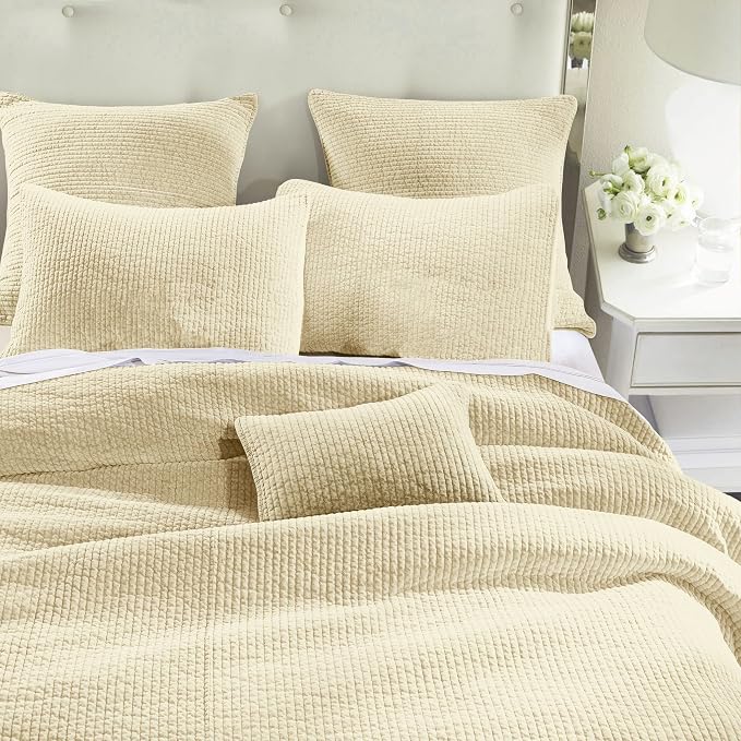 HiEnd Accents Stonewashed Cotton Velvet Quilt, Twin Size, Light Tan Solid Color, Classic Traditional Rustic Style Luxury Bedding, Soft Lightweight Bed Cover