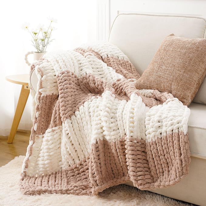Battilo Chunky Knit Throw Blanket, Soft and Thick Chenille Throw Blanket, 50"x60" Handmade Cable Knit Crochet Blanket, Super Cozy Chunky Knot Throw Blanket for Couch Sofa Home Decor, Blush & White