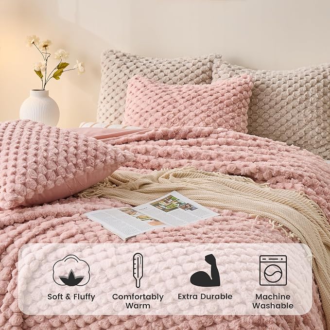 Simple&Opulence Fluffy Faux Fur Comforter Set, Plush Fuzzy Minky Bedding Set, 3 Pieces Warm Soft Comforter Bedding Set for Winter - 1 Shaggy Comforter with 2 Pillow Shams(Queen, Grid - Pink)