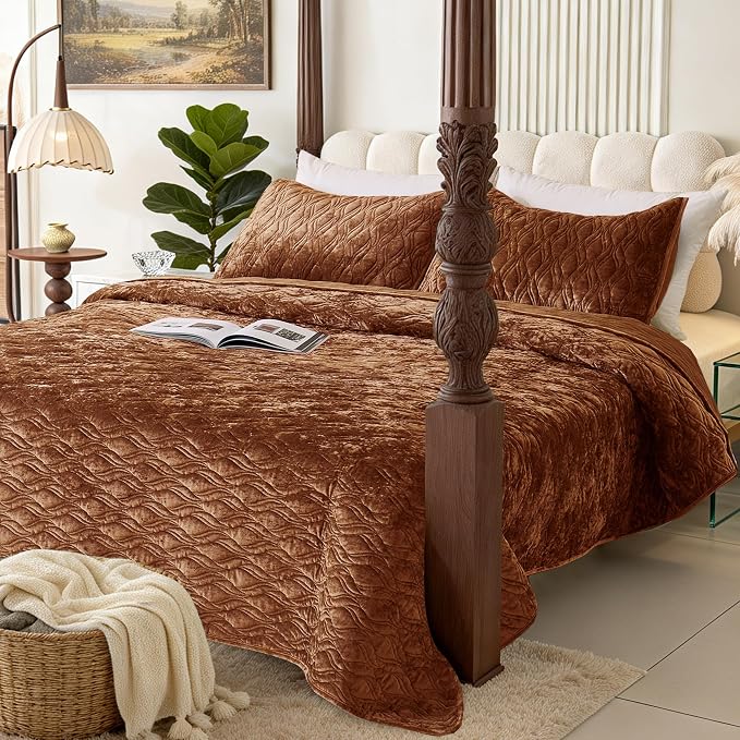 Velvet Quilt Set California King Size 106x118 Soft Bedding Set 3 Pieces Neutral Luxury Bedspread Farmhouse Comforter with 2 Pillow Shams 20x36 for All Seasons,Caramel