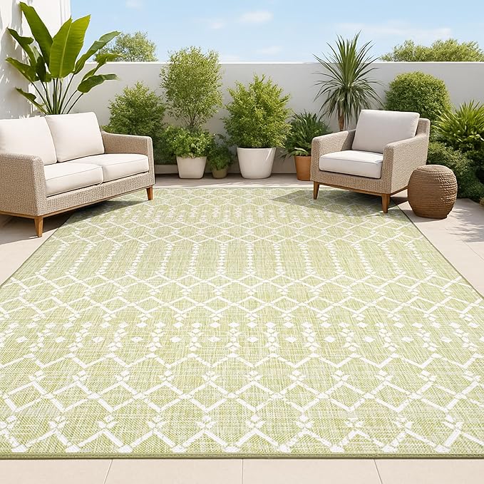 JONATHAN Y Moroccan Geometric Indoor Outdoor Area Rug 4X6 Light Green/Cream, Ourika Textured Weave for Backyard, Patio, Porch, Easy-Cleaning, High Traffic, Pet-Friendly, Non-Shedding (SMB108N-4)