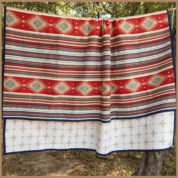 Paseo Road Del Sol King Quilt Set, 3 Piece Rustic Western Bedding Set with Pillow Sham, Lightweight Reversible Cotton Quilt with Southwestern Aztec Pattern, Soft Breathable Cozy Boho Bedding
