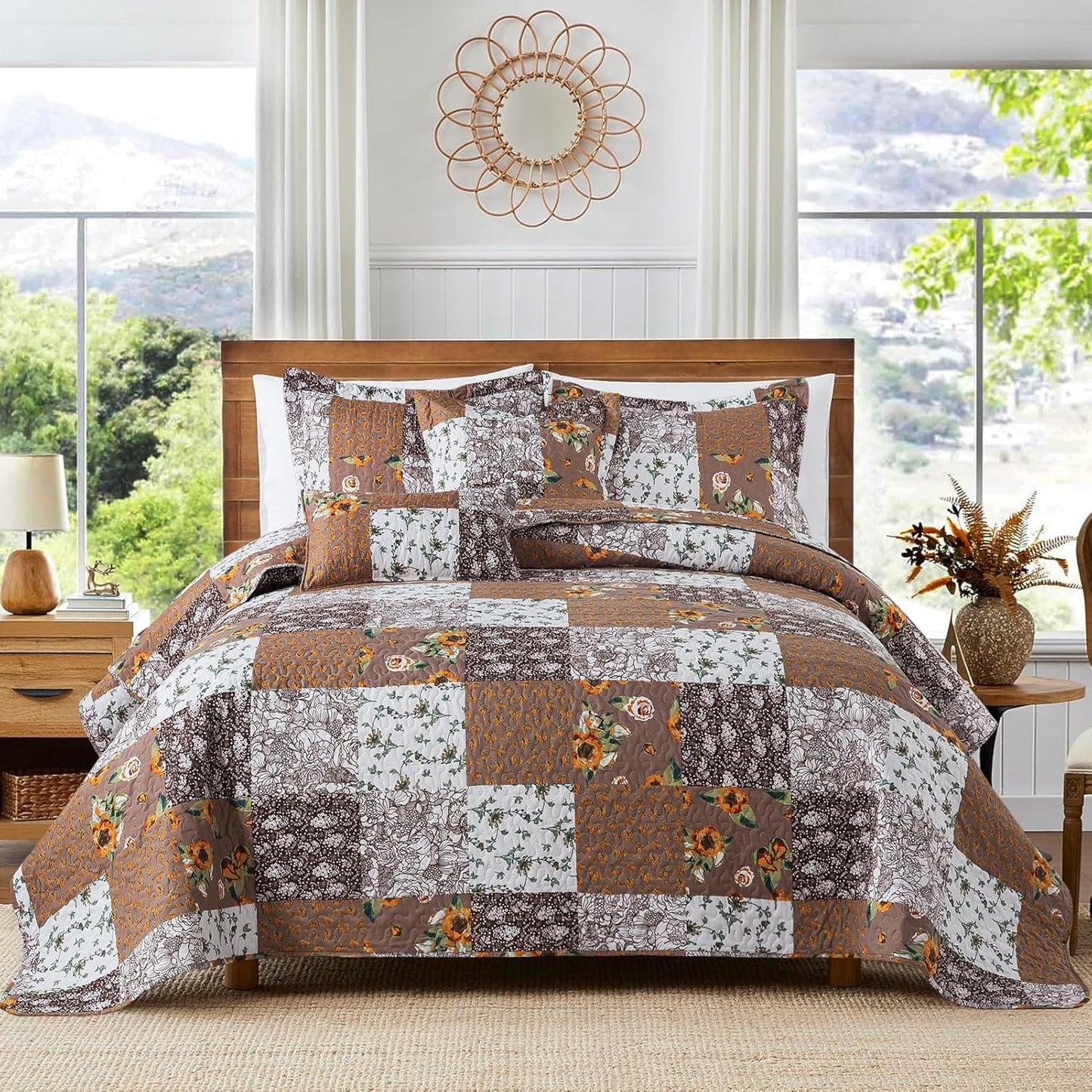 VAPUTAR King Size Quilt Set, Farmhouse King Quilt Bedding Set with Floral Plaid Pattern, Soft and Breathable Coverlet Set, Lightweight Reversible Bedspread Coverlet Suitable for All Season.
