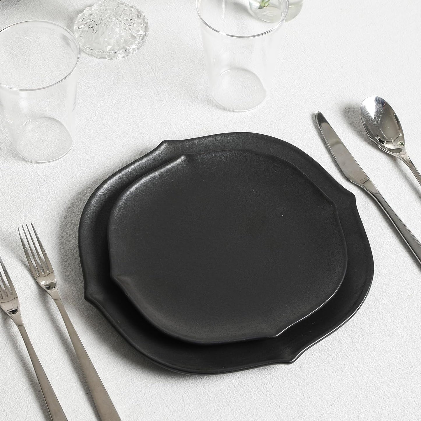 Stone Lain Baskerville 16-Piece Dinnerware Set Stoneware, Borosilicate Glass, Black