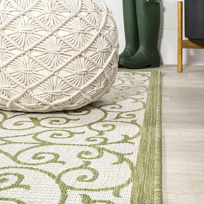 JONATHAN Y Vintage Filigree Indoor Outdoor Area Rug 8X10 Green/Cream, Madrid Textured Weave for Backyard, Patio, Porch, Easy-Cleaning, High Traffic, Pet-Friendly, Non-Shedding (SMB107H-8)