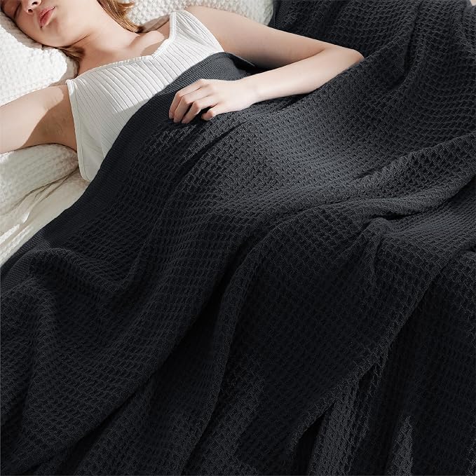 Bedsure 100% Cotton Blanket Full Size for Bed - Breathable and Soft for Summer, Thick Cozy Waffle Weave Blanket Gifts for Women, Black, 80x90 Inches