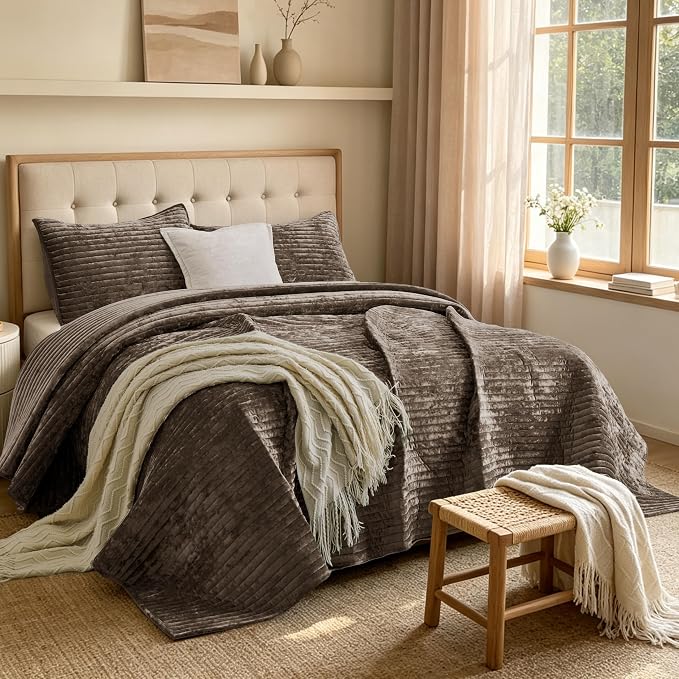 Luxury Velvet Oversized King 120x128 in Quilt Set 3 Piece Quilted Bedspread with 2Pillow Shams(20x36) Ultra Soft Coverlet All Season Bedding for Farmhouse Modern Bedroom Sofa,Brown